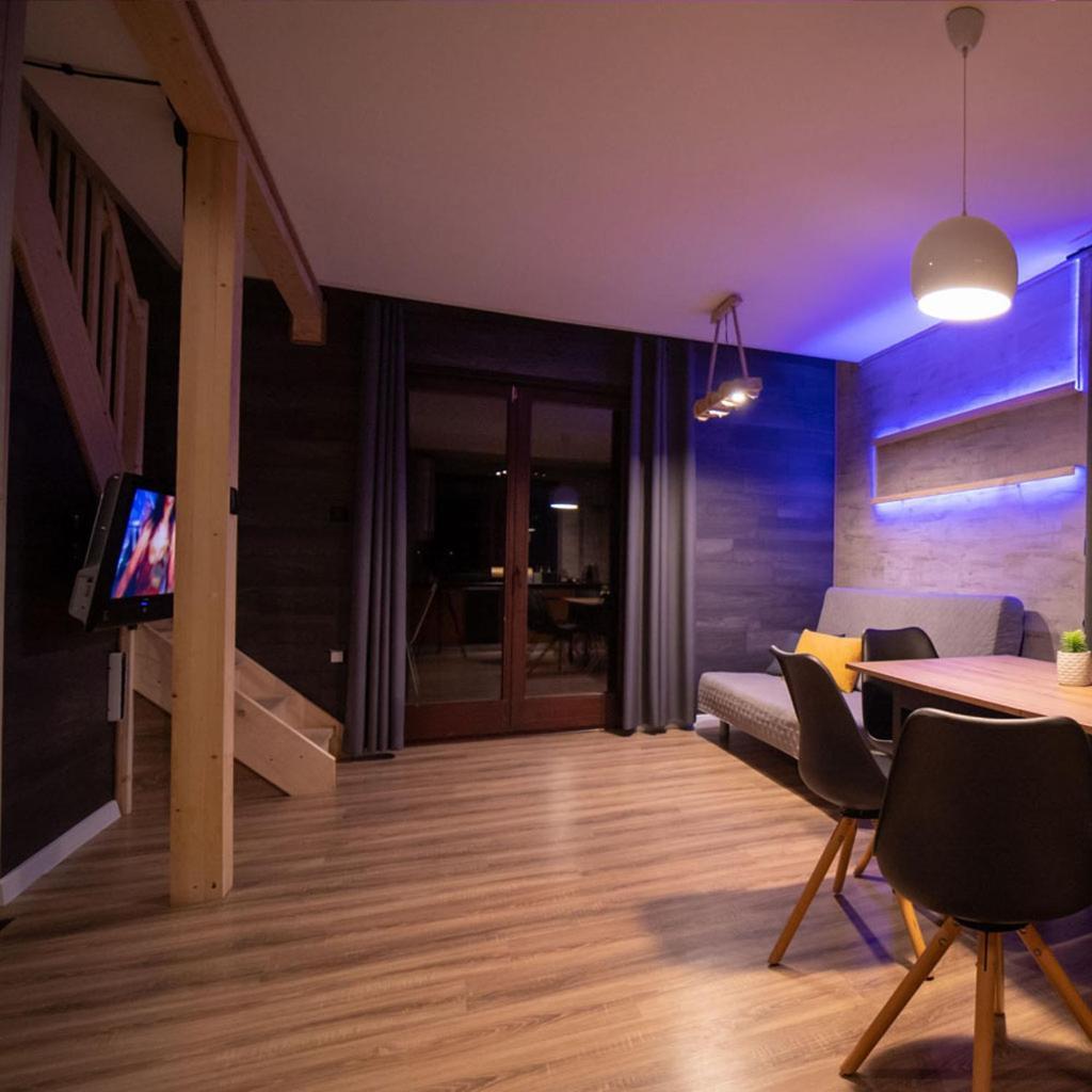 Ranczo W Lesie - Z Jacuzzi Lodge