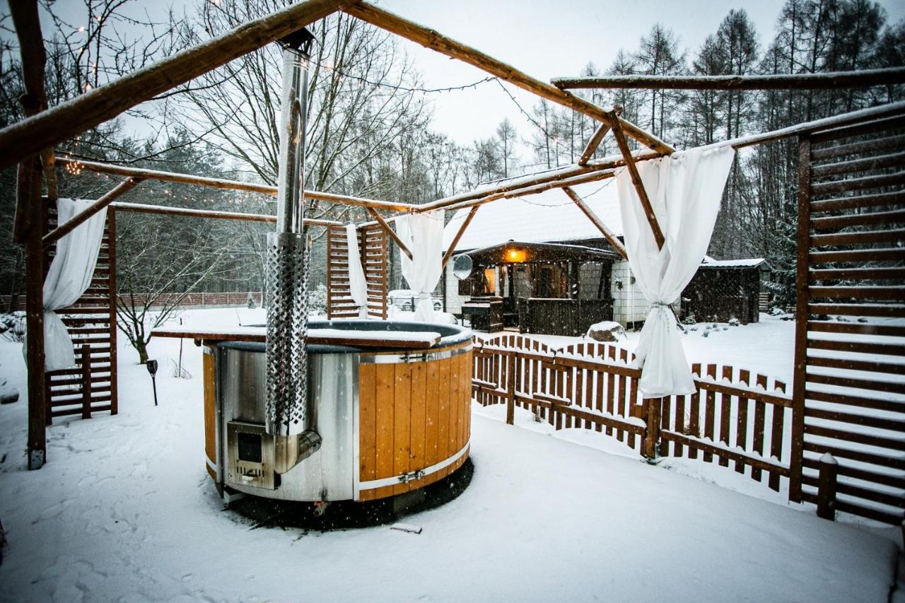 Ranczo W Lesie - Z Jacuzzi Lodge *